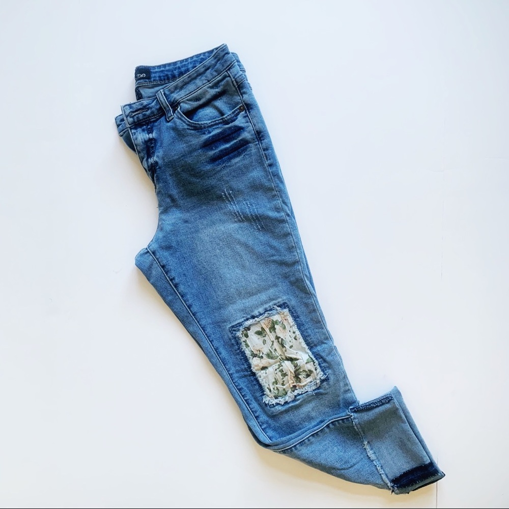 Crop Distressed Denim